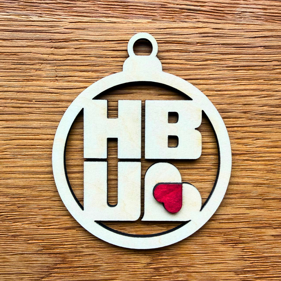 Heartbeat-Ultra Weihnachtsbaumanhänger aus Holz – limitiert