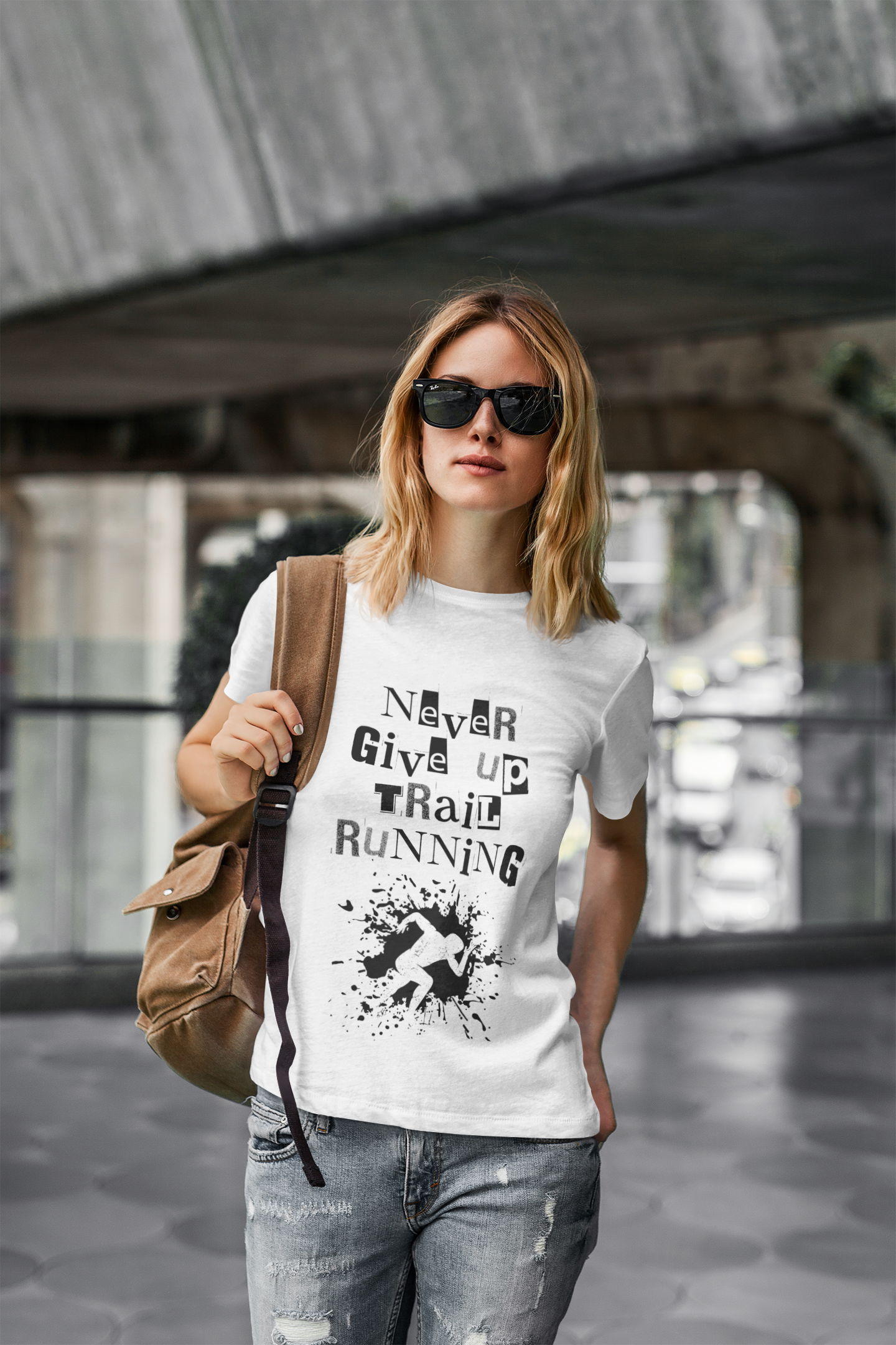 Never give up Trailrunning - Premium Bio T-Shirt Damen